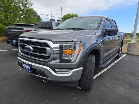 Used 2021 Ford F150 XLT w/ Equipment Group 302A High AWD/4WD image 4