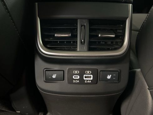 Used 2023 Subaru Outback Touring XT AWD/4WD image 31