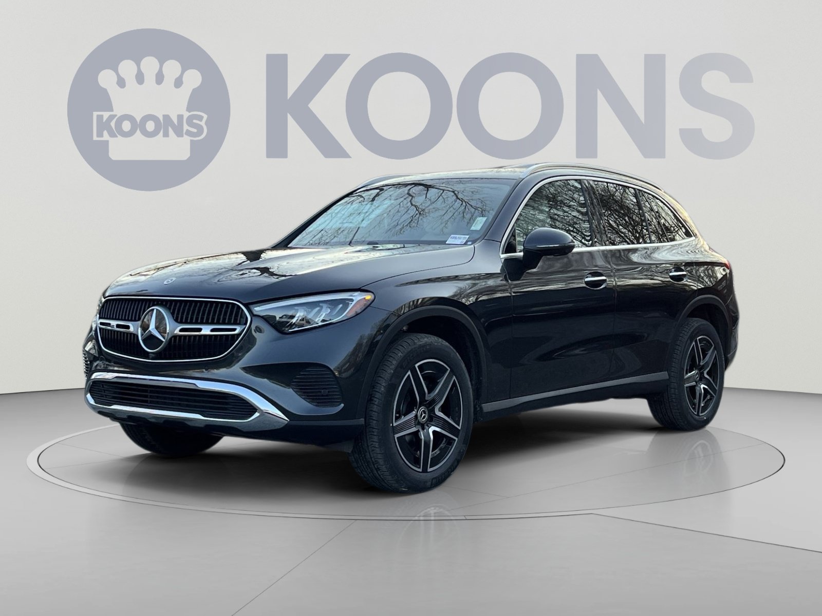 Certified 2026 Mercedes-Benz GLC 300 4MATIC image 1