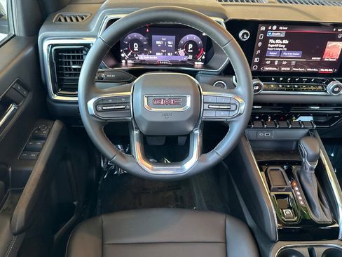 Certified 2024 GMC Canyon Elevation w/ Elevation Premium Package RWD image 15
