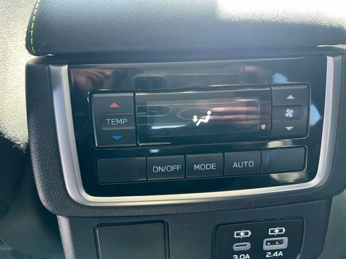 Used 2023 Subaru Ascent Onyx Edition AWD/4WD image 28