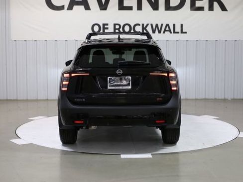 New 2026 Nissan Kicks SR w/ Illumination Package image 5