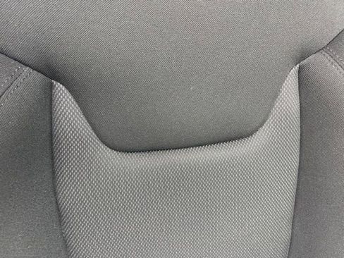 Used 2023 Jeep Renegade Latitude image 34