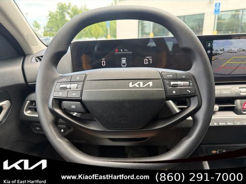 Certified 2025 Kia K4 FWD image 35