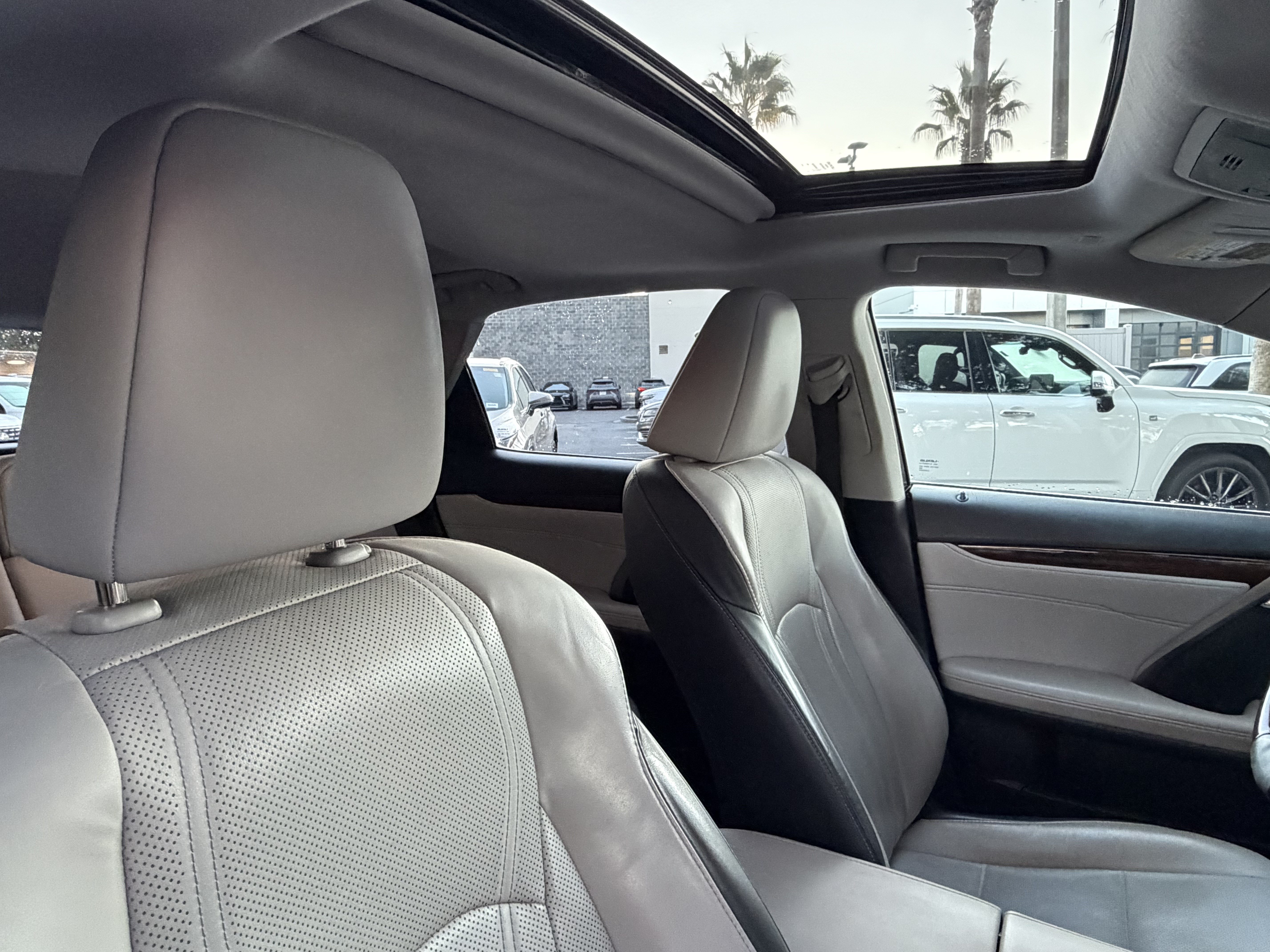 Used 2019 Lexus RX 350 FWD w/ Navigation Package image 44