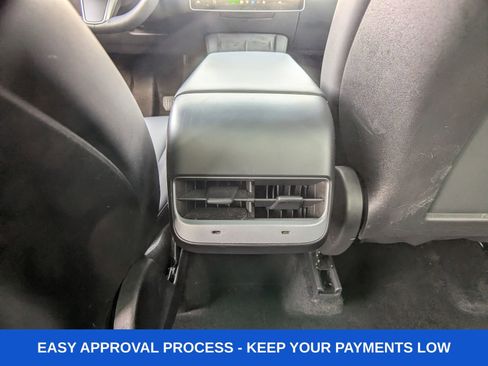 Used 2023 Tesla Model Y Long Range image 20