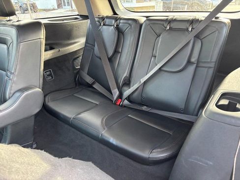 Used 2023 Lincoln Aviator Reserve AWD/4WD image 10