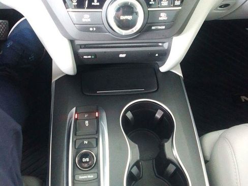 Used 2017 Acura MDX SH-AWD w/ Tech & Entertainment image 11