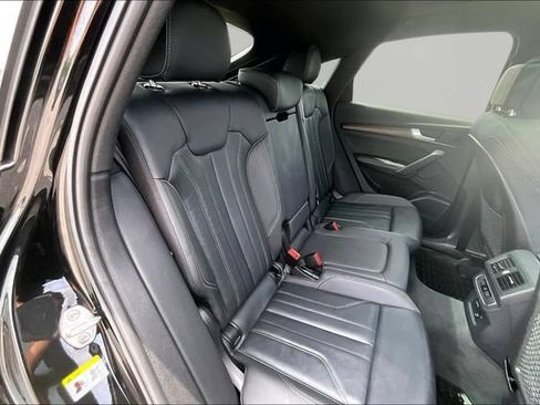 Used 2023 Audi Q5 2.0T Premium Plus w/ Premium Plus Package AWD/4WD image 29