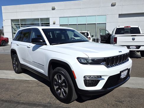 Certified 2023 Jeep Grand Cherokee 4WD 4xe image 6