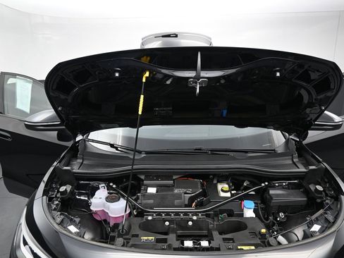 Used 2024 Volkswagen ID.4 2WD image 36