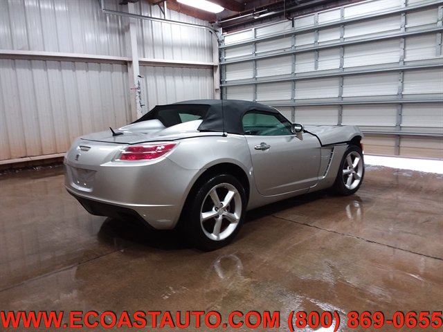 Used 2009 Saturn Sky w/ Premium Trim Package RWD image 2