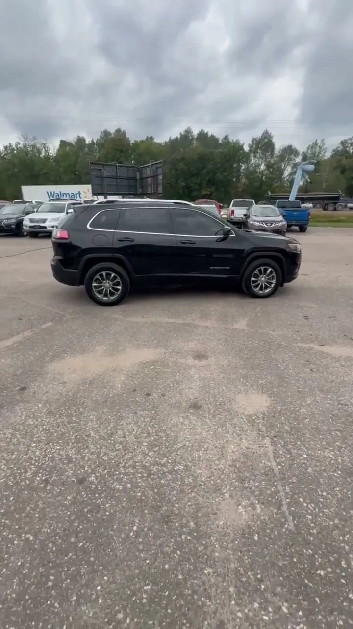 Used 2019 Jeep Cherokee Latitude Plus AWD/4WD image 56