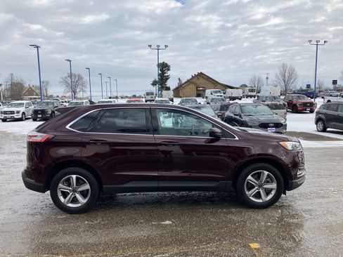 Used 2022 Ford Edge SEL w/ Convenience Package image 5