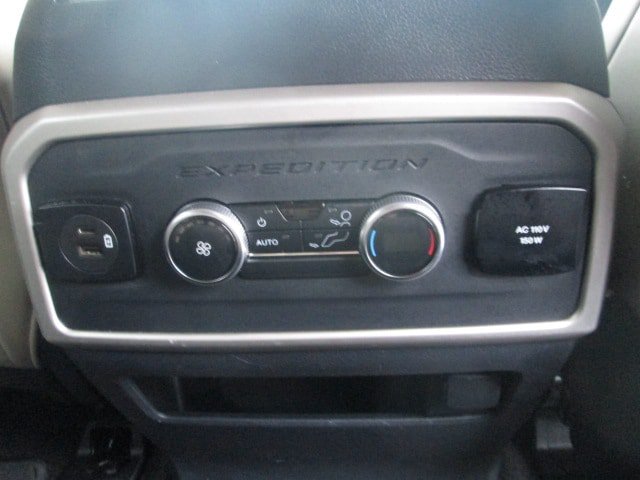 Used 2023 Ford Expedition Max XLT AWD/4WD image 16