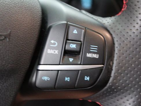 Used 2023 Ford Escape ST-Line image 12