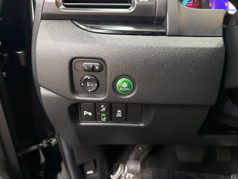 Used 2022 Honda Pilot Touring image 34