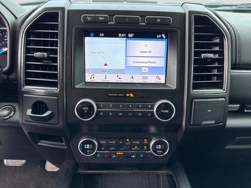 Used 2019 Ford Expedition Max Limited AWD/4WD image 12