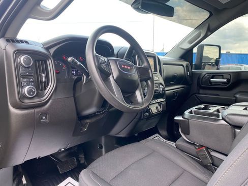 Used 2025 GMC Sierra 3500 Pro AWD/4WD image 10