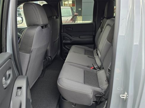 New 2026 Nissan Frontier SV image 10