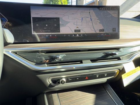 New 2026 BMW X5 xDrive50e w/ Executive Package image 14