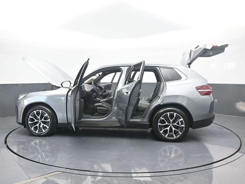 Used 2025 BMW X3 xDrive30i image 78