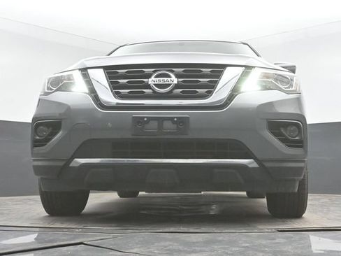 Used 2019 Nissan Pathfinder SL FWD image 30