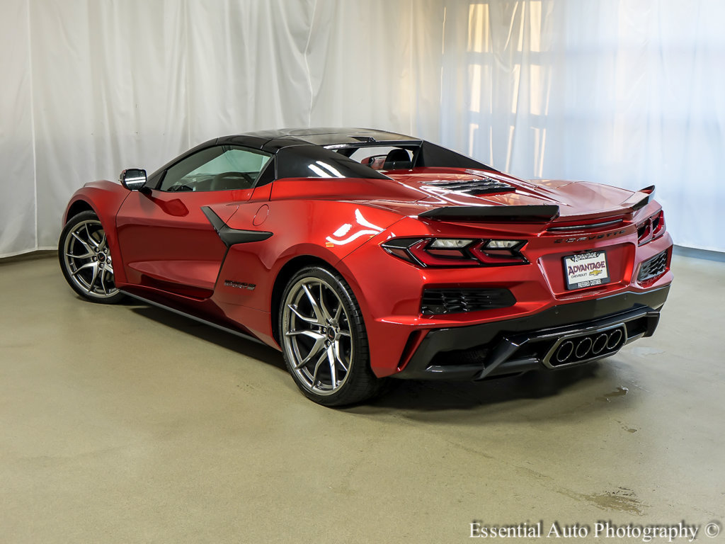 Used 2027 Chevrolet Corvette Grand Sport RWD image 11
