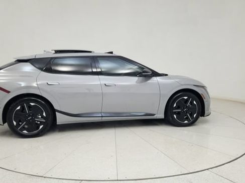 Used 2025 Kia EV6 GT-Line RWD image 12