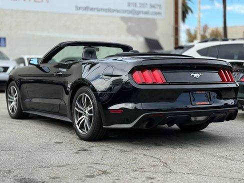 Used 2016 Ford Mustang Premium image 10