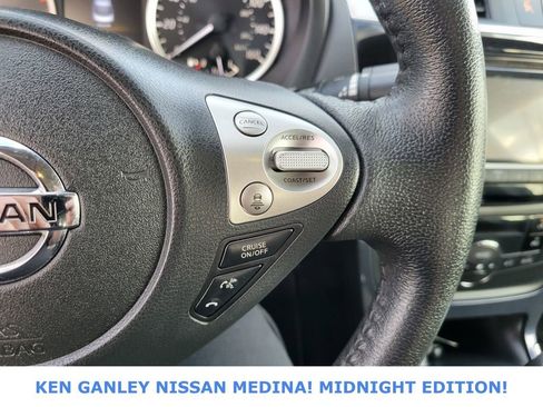Used 2018 Nissan Sentra SR w/ SR Midnight Edition Package image 32