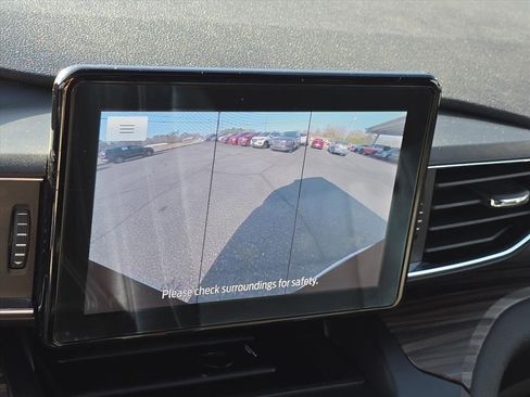 Used 2020 Ford Explorer Limited w/ Class III Trailer Tow Package image 6