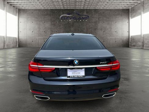 Used 2019 BMW 740i w/ Executive Package RWD image 4