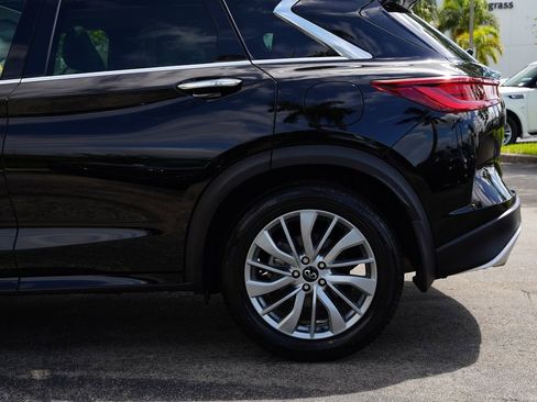 Used 2023 INFINITI QX50 Luxe image 11