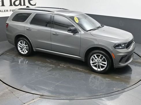 Used 2023 Dodge Durango GT image 39