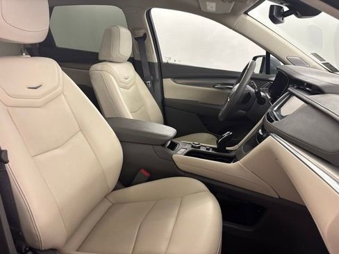 Used 2023 Cadillac XT5 Premium Luxury image 19