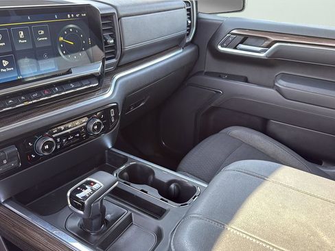 Used 2023 Chevrolet Silverado 1500 LT Trail Boss w/ Protection Package image 18