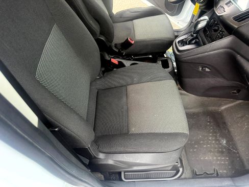 Used 2015 Ford Transit Connect XL image 15