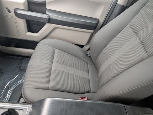 Used 2018 Ford F150 XL w/ Equipment Group 101A Mid AWD/4WD image 23