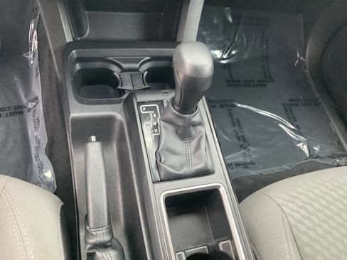 Used 2022 Toyota Tacoma SR image 17