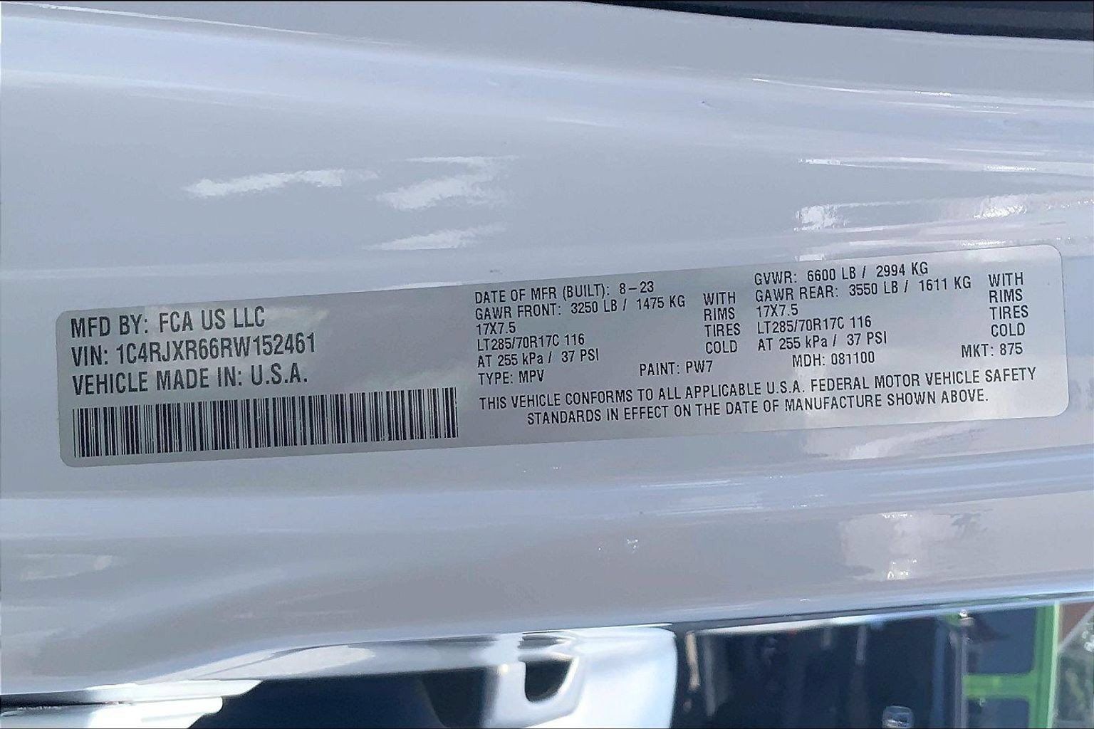 Used 2024 Jeep Wrangler Unlimited Rubicon 4xe w/ Capability Package AWD/4WD image 32