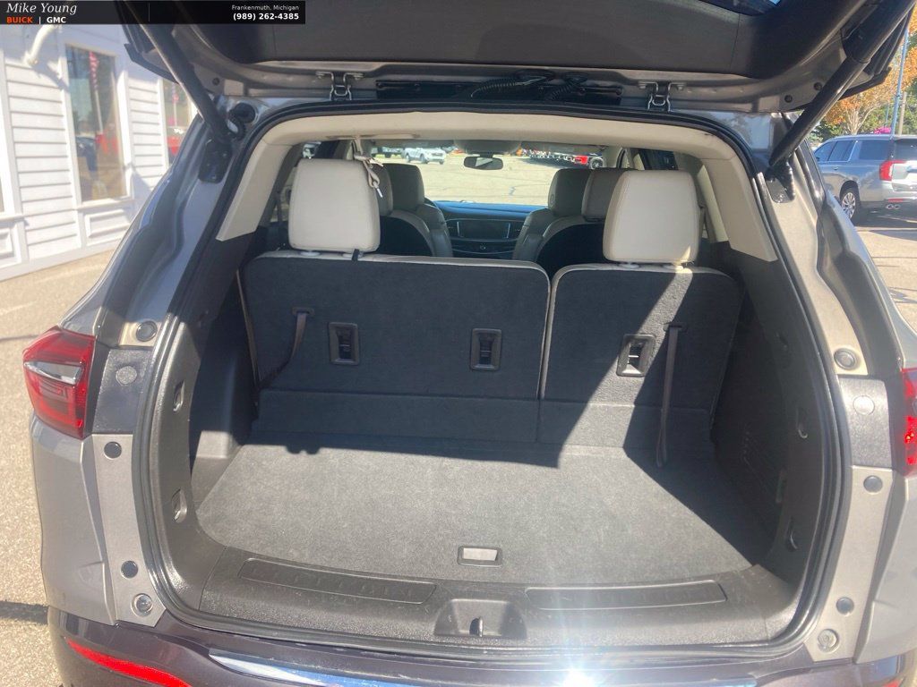 Used 2019 Buick Enclave Essence w/ Trailering Package, 5000 lbs. FWD image 10