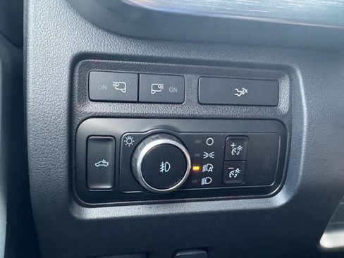 Used 2024 Ford F250 Lariat w/ Lariat Ultimate Package AWD/4WD image 32
