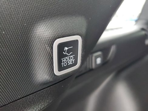 New 2025 Jeep Grand Cherokee Altitude AWD/4WD image 30