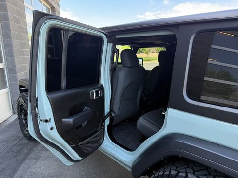 Used 2024 Jeep Wrangler Unlimited Sport AWD/4WD image 28