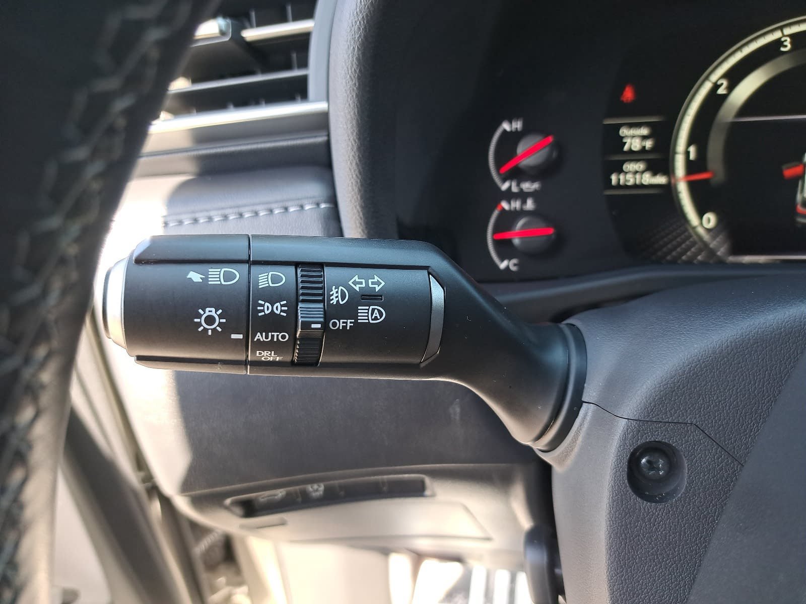 Used 2024 Lexus LX 600 F Sport AWD/4WD image 29