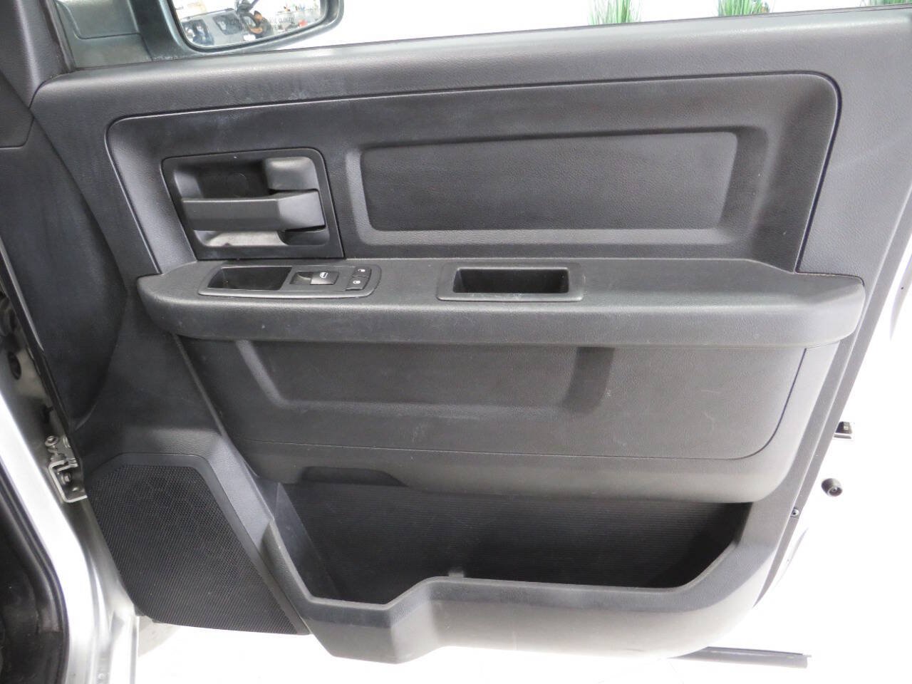 Used 2015 RAM 1500 Tradesman w/ Popular Equipment Group RWD image 22
