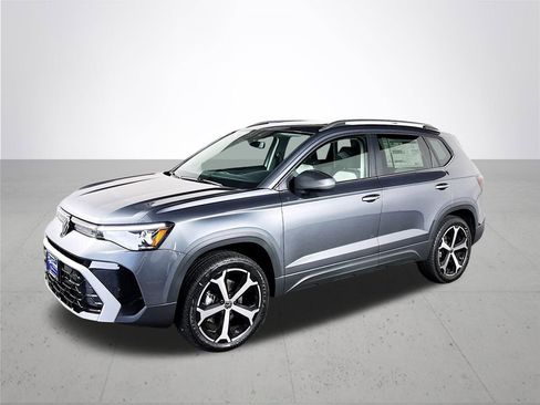 New 2025 Volkswagen Taos SEL image 2