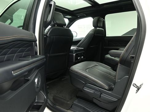 Certified 2023 Ford Expedition Max Platinum image 19