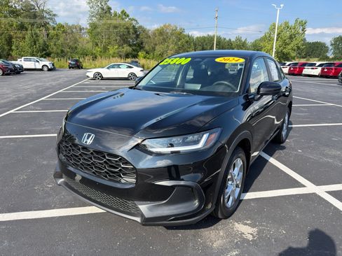 Used 2024 Honda HR-V LX image 2
